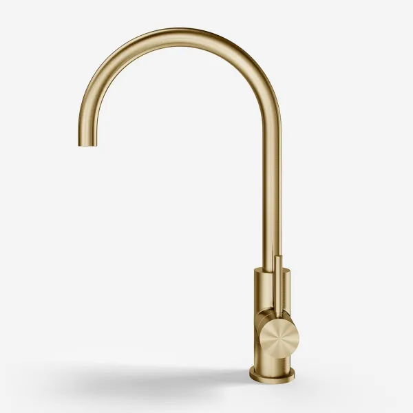 Semplice SKV101 - Kjøkkenblander, Ø22-tut, PVD børstet messing