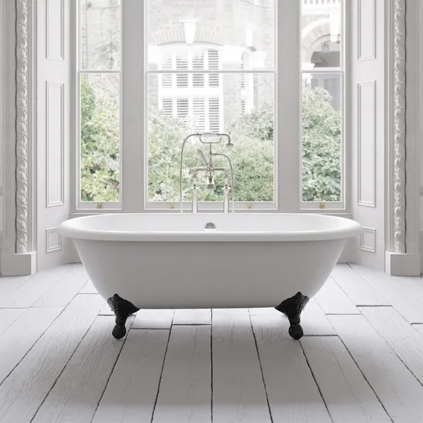 The Supell 168 - Black & White, emaljert støpejernsbadekar