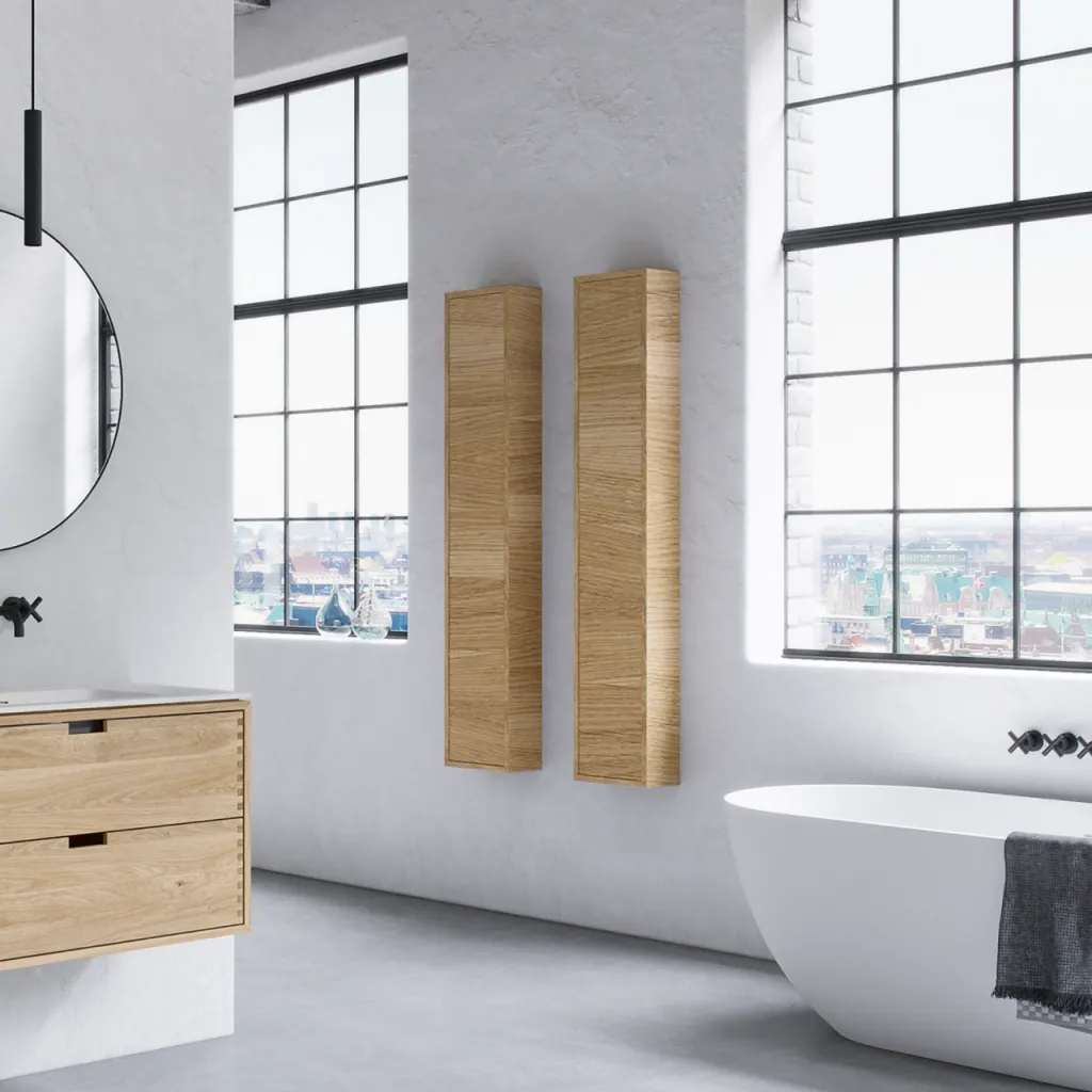 CPH Tapwork BS1 - 30x16x160h cm Snekker høyskap i naturlig eik BS1