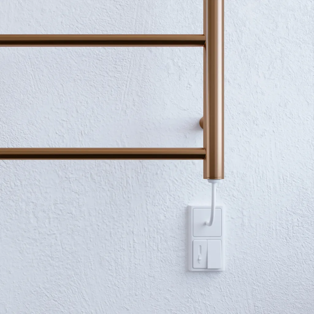 Pulcher Minimalism PM96 - Elektrisk håndkletørker, 50 x 96 cm. PVD børstet kobber