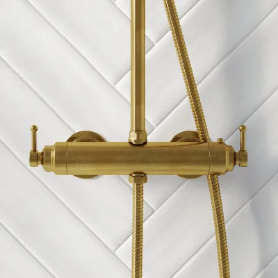 Hassel&Teudt HRL10 S02 - Ø31 cm, polert messing naturfarget