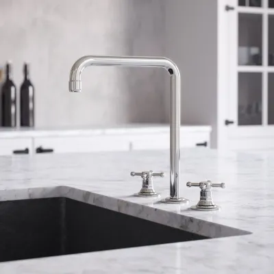 Hassel&Teudt HHV605 S06 - Kjøkkenbatteri med svingbar tut, Krom