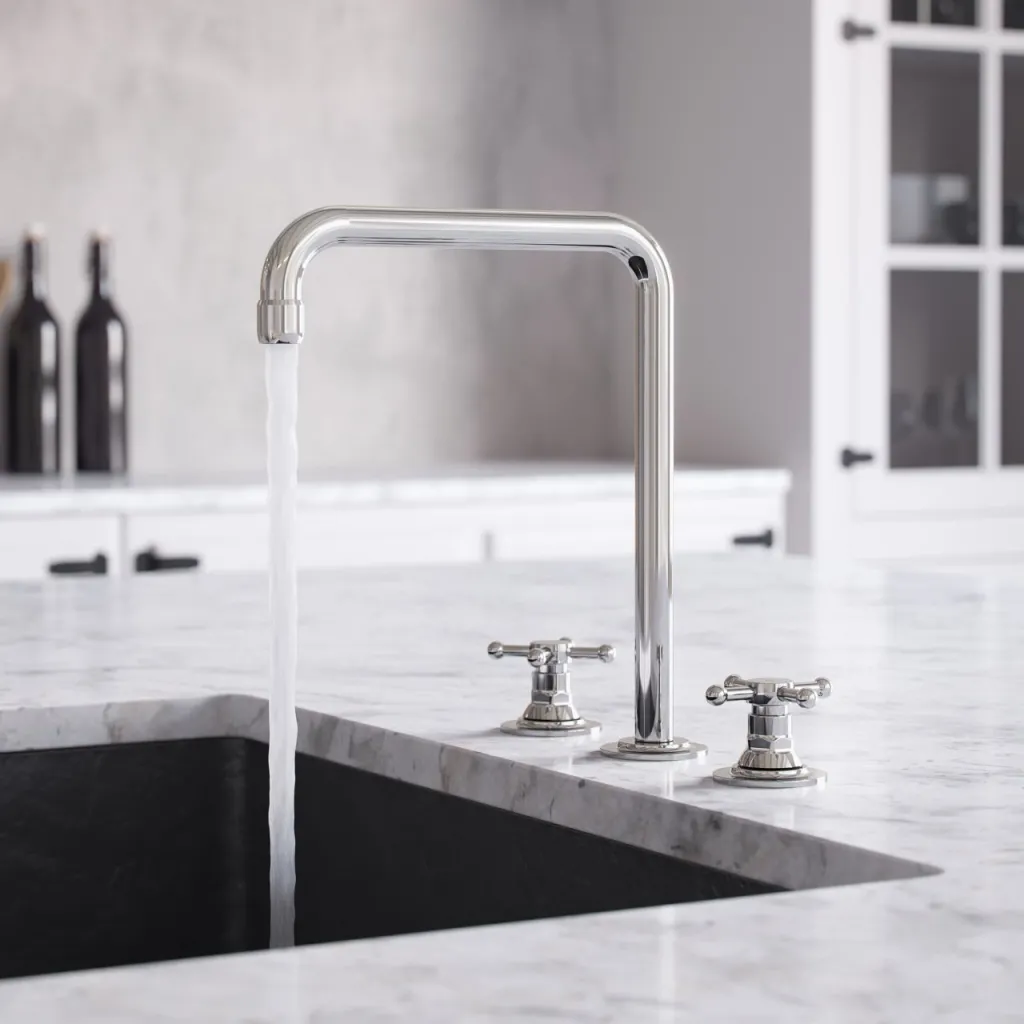 Hassel&Teudt HHV605 S06 - Kjøkkenbatteri med svingbar tut, Krom