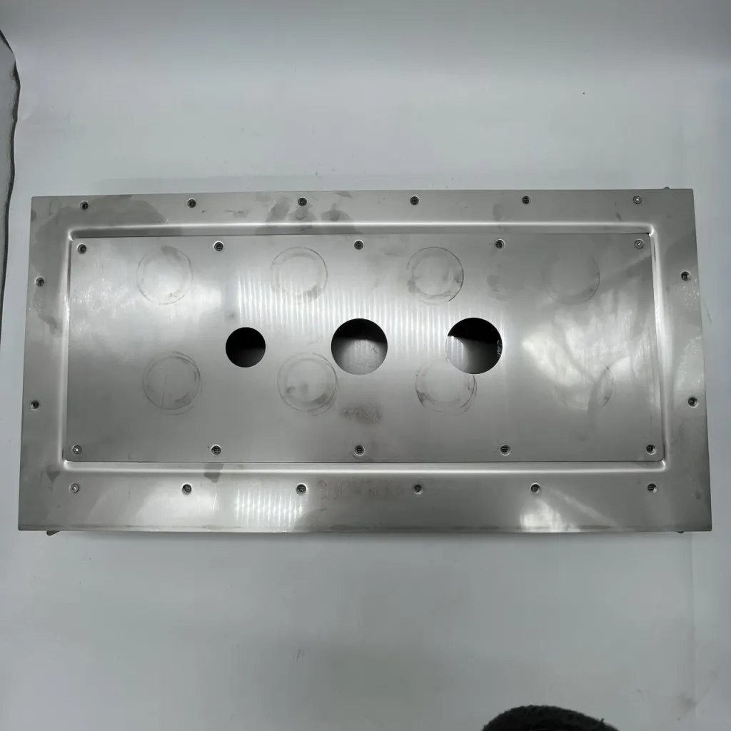 Hassel&Teudt/Semplice safetybox til HBR801 og SBR801 - 60x30x8 cm - For montering i Sverige og Norge