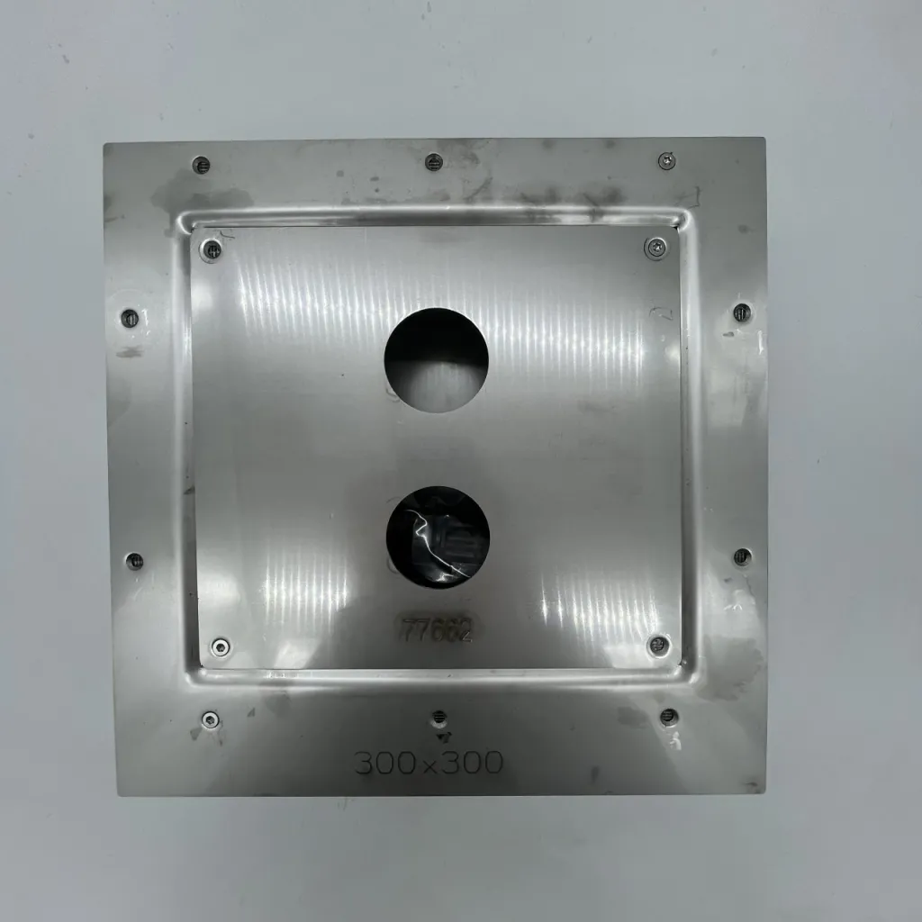 Semplice safetybox til SBR901 - 30x30x8 cm - For montering i Sverige og Norge