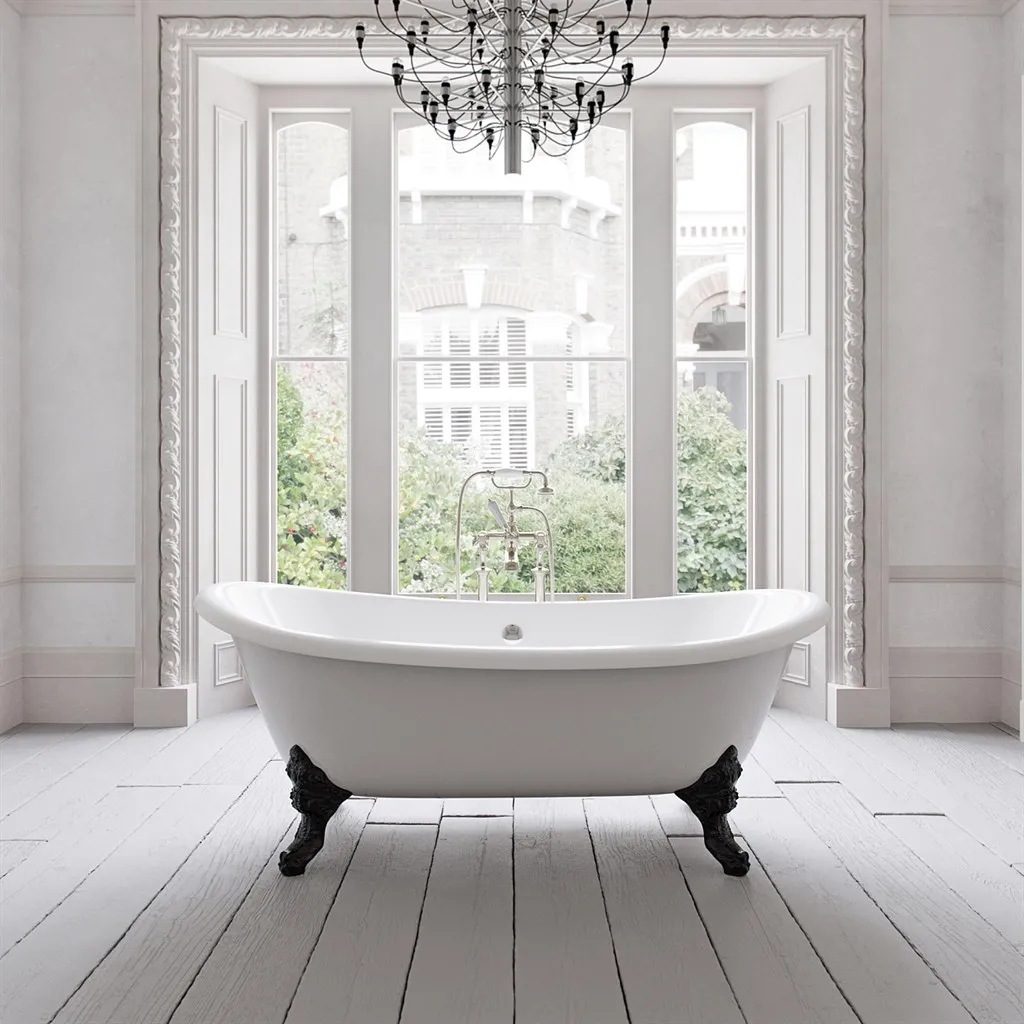 The Suite 183 - Black & White, emaljert støpejernsbadekar